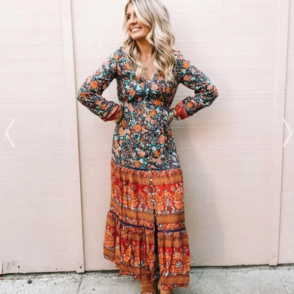 karlie dress Karlie 70's Floral Sleeveless Dress – Bliss on Brannon main image 1